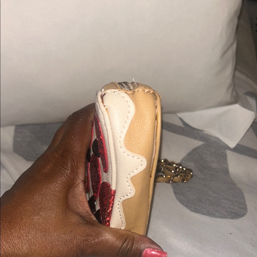 Betsey Johnson Tan and Red Heart Pizza Wristlet - Picture 8 of 8